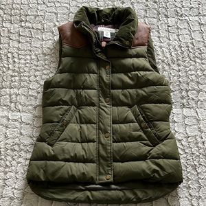 H & M Puffy Vest